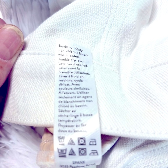 💪🏼New SPANX JEANISH LEGGINGS size Xsp.  2 back functional pockets new - Picture 13 of 13